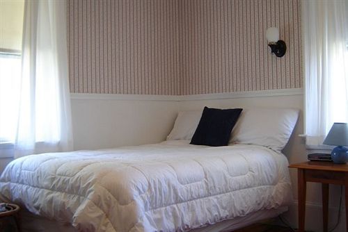 White Horse Inn 핏츠필드 외부 사진